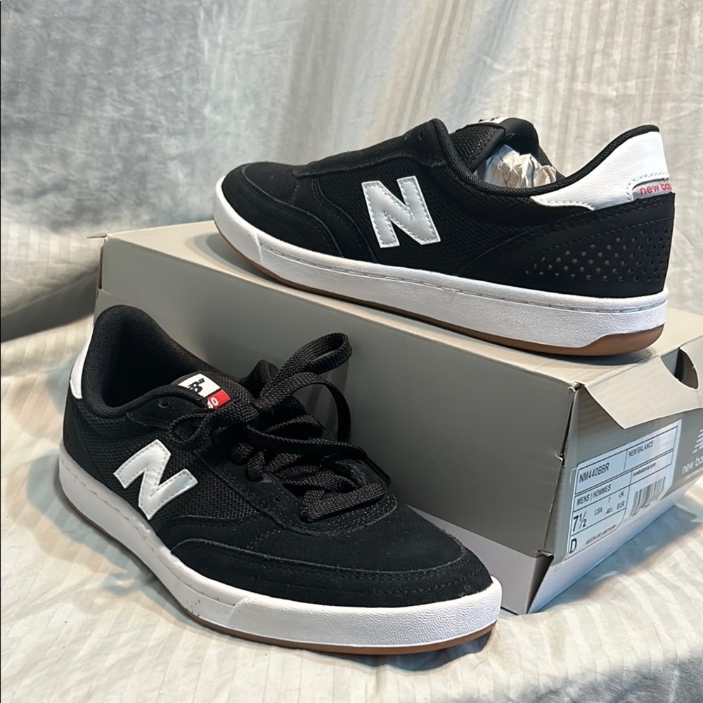 Brand New in box New Balance sneakers Numerics 440 BBR Black and White State